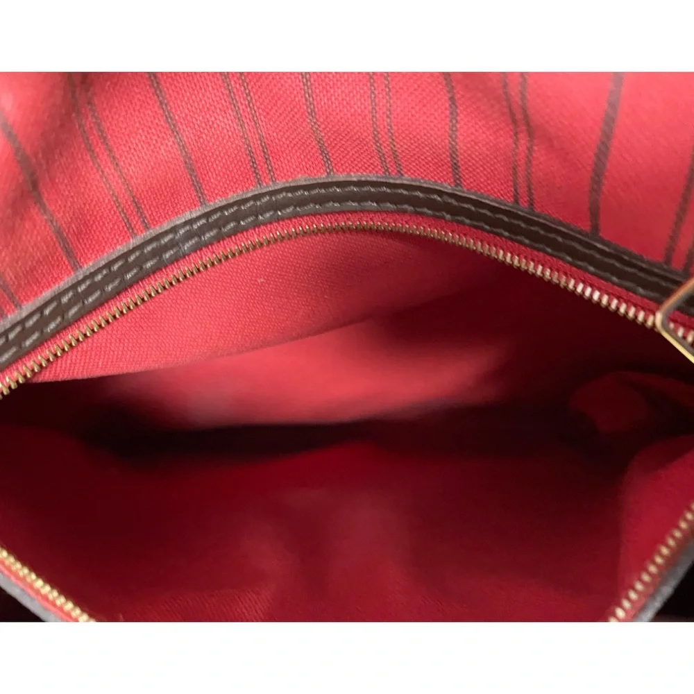 Louis Vuitton classic louis